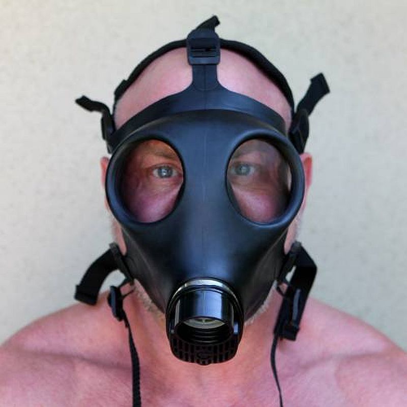 Adjustable Rubber Gas Mask-SF-21427