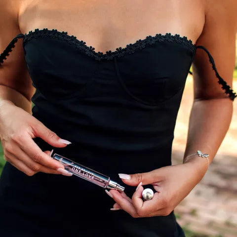 Eye Of Love One Love Pheromone Perfume - 10 ml - Rose Scented 