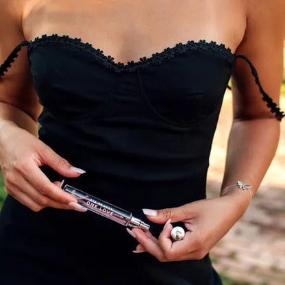 Eye Of Love One Love Pheromone Perfume - 10 ml - Rose Scented 